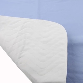 SANAswiss Textile Bettschutzauflage, Bed Mat, 85 x 90 cm + 2x45cm, waschbar mit Stecktuch/flaps